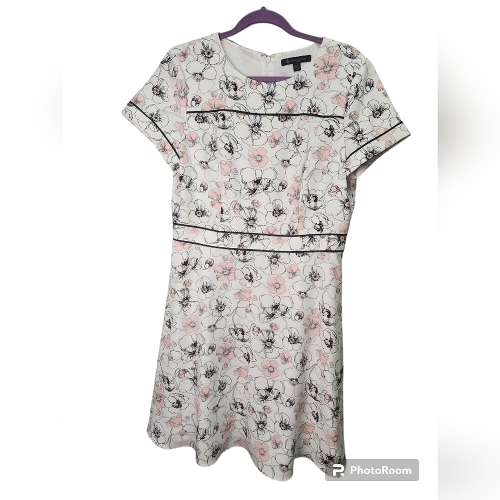 Brooks Brothers Petite White Dress with Pink and Black Floral Print 12P